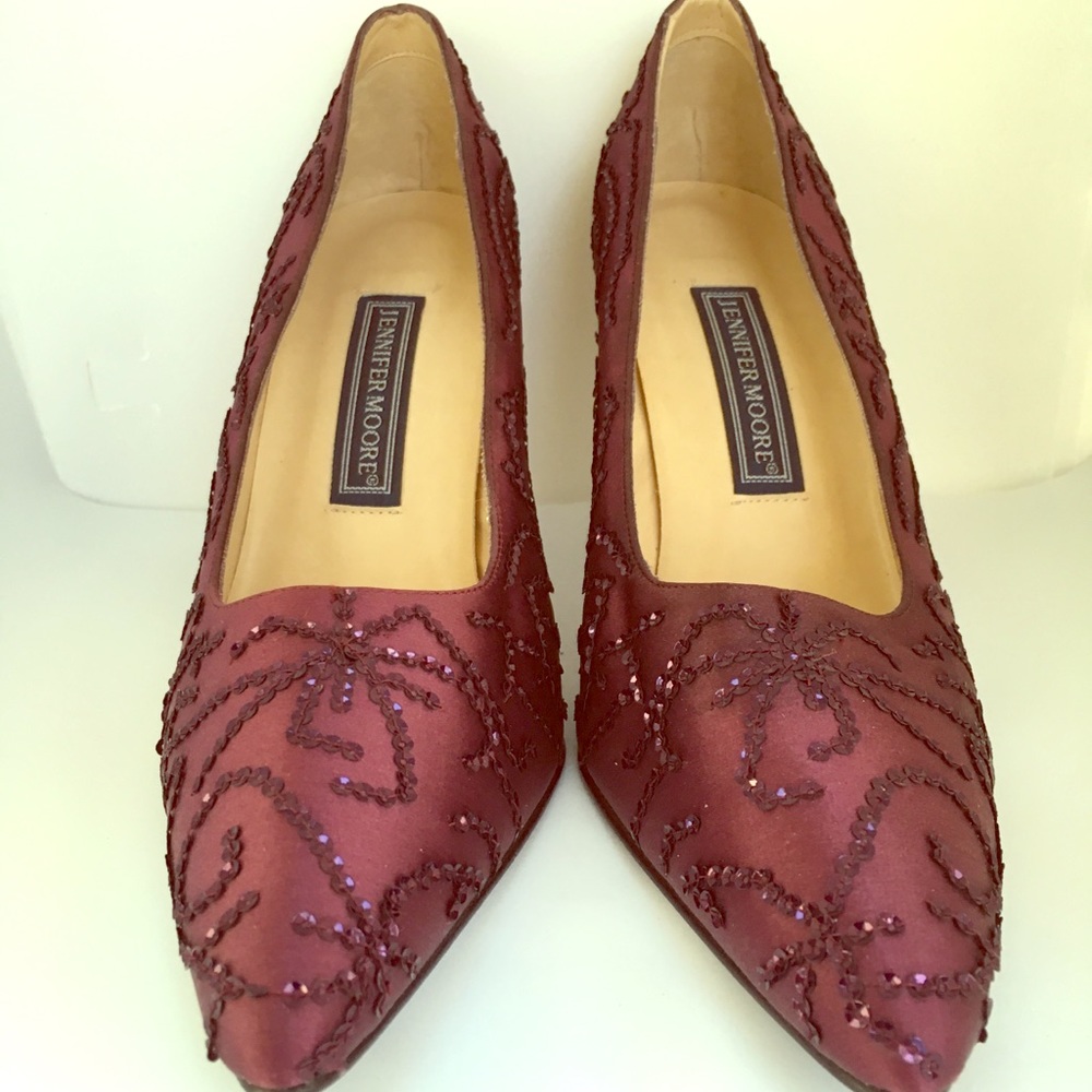 Jennifer Moore sequined pump